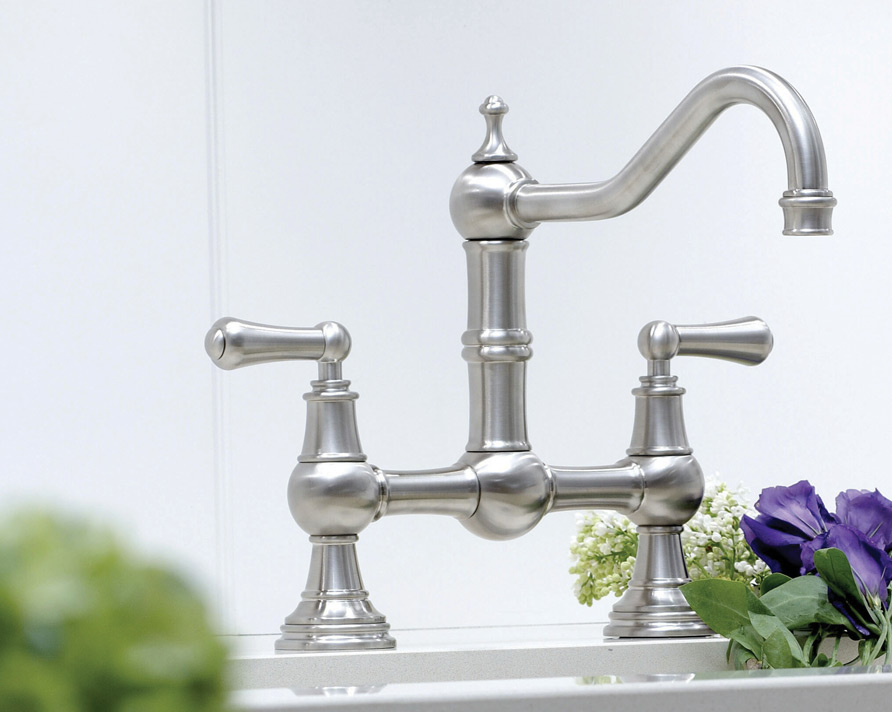 wykonczenia-krany-perrin-and-rowe